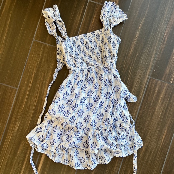 Sole Summer Dress | Fun Summer Dress size M | Blue and white summer dress - Picture 1 of 4